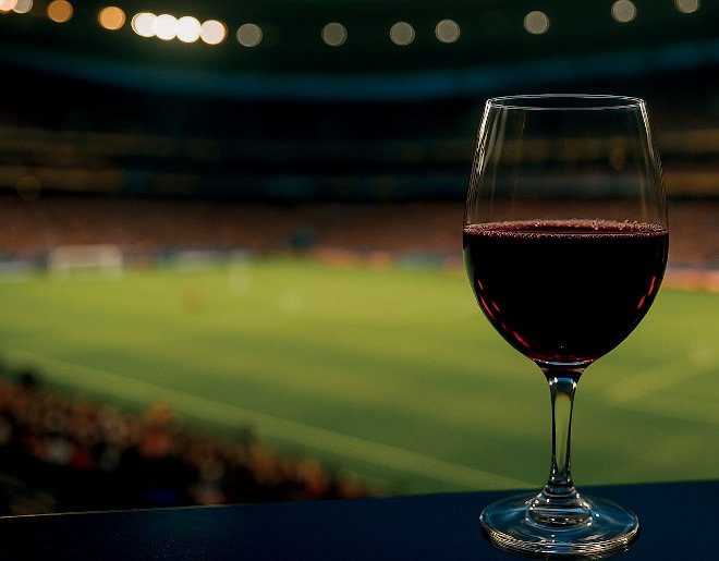 Wijn in de loges van de AsterX Group-F Arena